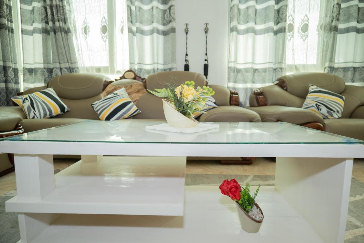 The City Block Apartment Bujumbura Eksteriør bilde